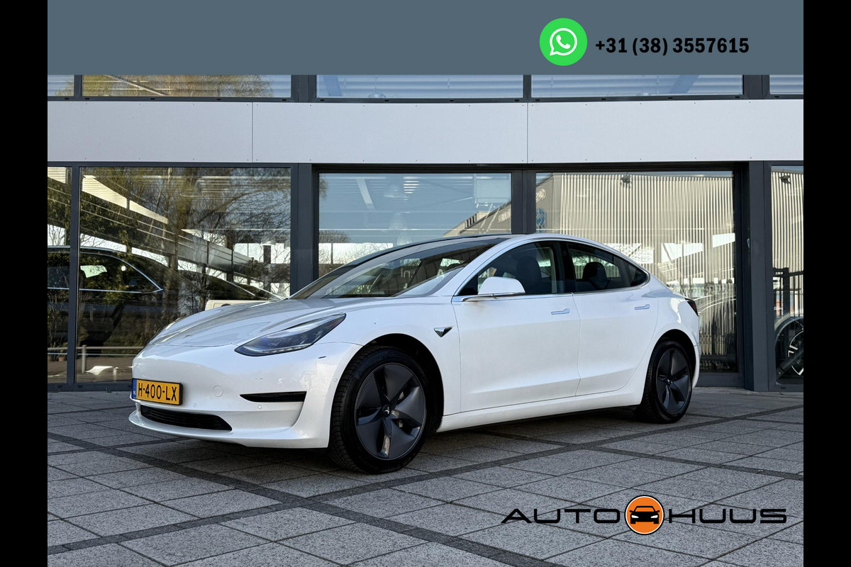 Tesla Model 3 Range Plus Autopilot Panorama Trekhaak Leder Navi Tesla Model 3 Range Plus Autopilot Panorama Trekhaak Leder Navi