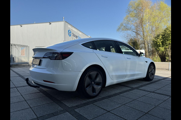 Tesla Model 3 Range Plus Autopilot Panorama Trekhaak Leder Navi