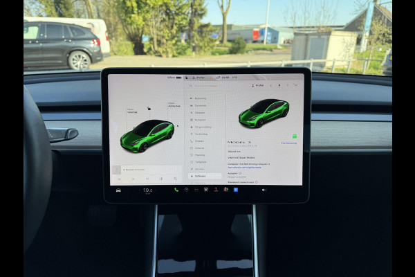 Tesla Model 3 Range Plus Autopilot Panorama Trekhaak Leder Navi