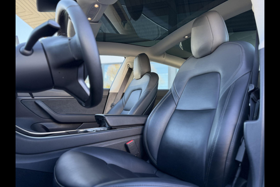 Tesla Model 3 Long Range AWD Dual Autopilot Panorama Trekhaak