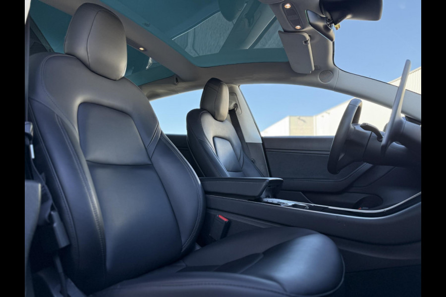 Tesla Model 3 Long Range AWD Dual Autopilot Panorama Trekhaak