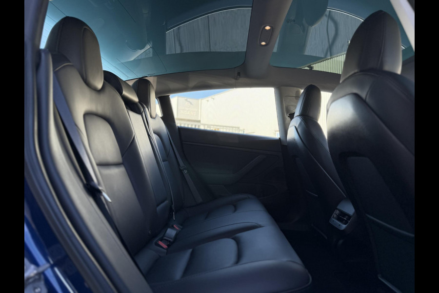Tesla Model 3 Long Range AWD Dual Autopilot Panorama Trekhaak