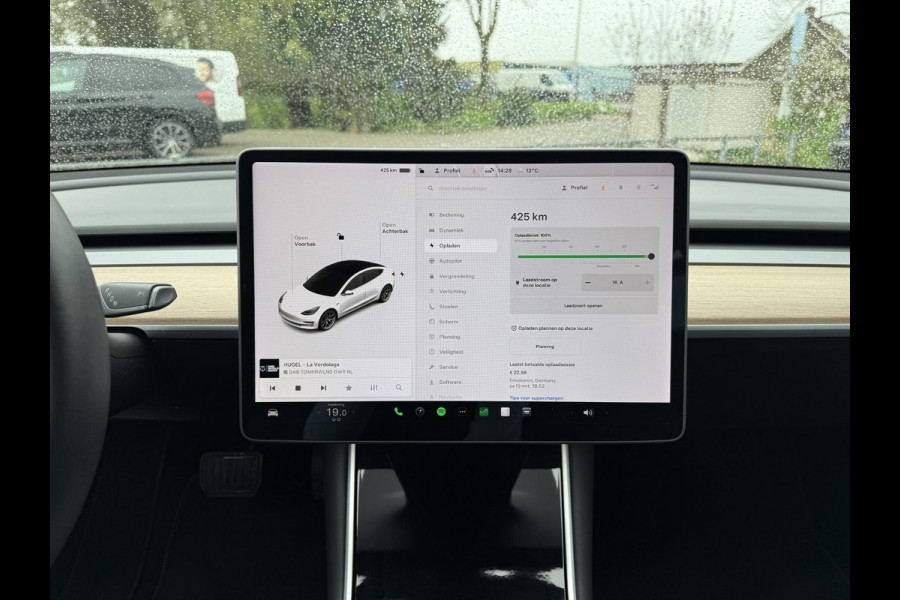 Tesla Model 3 Long Range AWD Dual | Autopilot | Panorama | Leder |