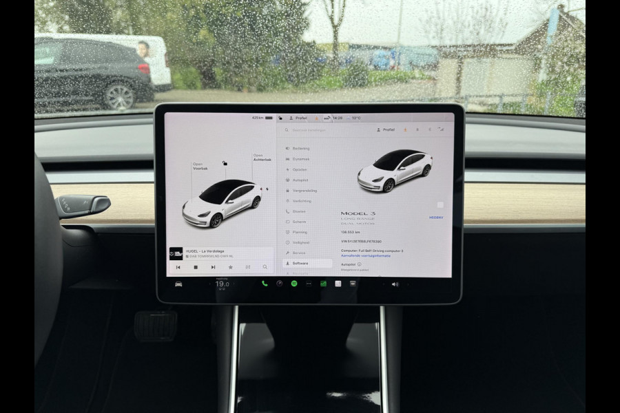 Tesla Model 3 Long Range AWD Dual | Autopilot | Panorama | Leder |