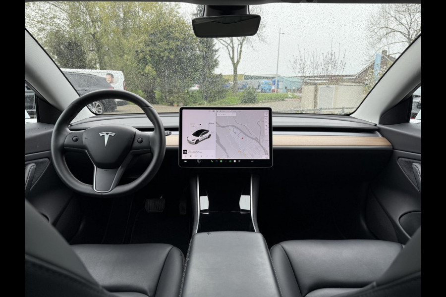 Tesla Model 3 Long Range AWD Dual | Autopilot | Panorama | Leder |