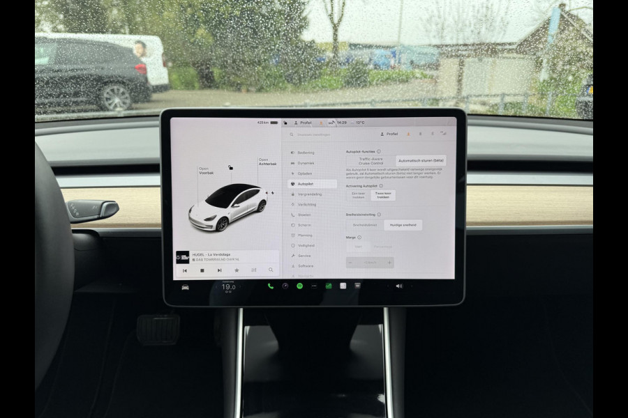 Tesla Model 3 Long Range AWD Dual | Autopilot | Panorama | Leder |