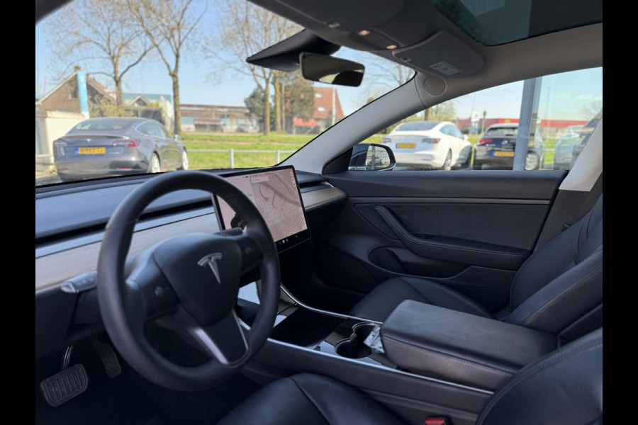 Tesla Model 3 Range Plus | Autopilot | Panorama | Leder | Navi | Camera