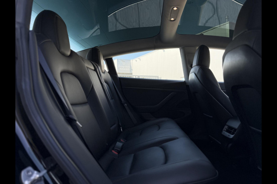 Tesla Model 3 Range Plus | Autopilot | Panorama | Leder | Navi | Camera