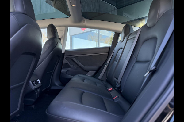 Tesla Model 3 Range Plus | Autopilot | Panorama | Leder | Navi | Camera