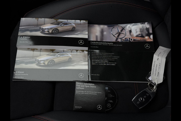 Mercedes-Benz A-Klasse 180 Aut. AMG Sport Sfeer Mood Light
