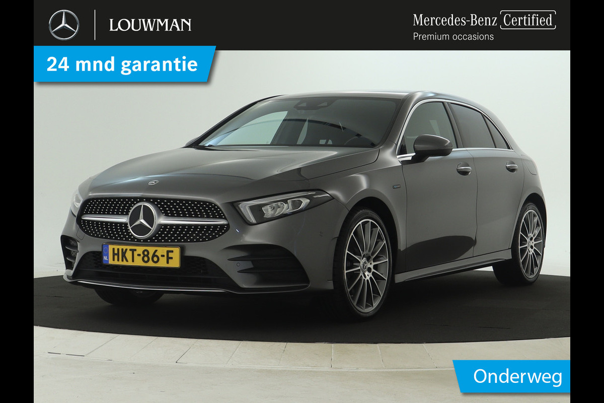 Mercedes-Benz A-Klasse 250 e AMG Plug-In Hybride | AMG Line | 19 AMG Velgen | Dosehoek Assist | Achteruitrijcamera | Inclusief 24 maanden MB Certified garantie voor Europa. Mercedes-Benz A-Klasse 250 e AMG Plug-In Hybride | AMG Line | 19 AMG Velgen | Dosehoek Assist | Achteruitrijcamera | Inclusief 24 maanden MB Certified garantie voor Europa.