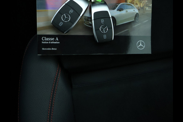 Mercedes-Benz A-Klasse 250 e AMG Plug-In Hybride | AMG Line | 19 AMG Velgen | Dosehoek Assist | Achteruitrijcamera | Inclusief 24 maanden MB Certified garantie voor Europa.
