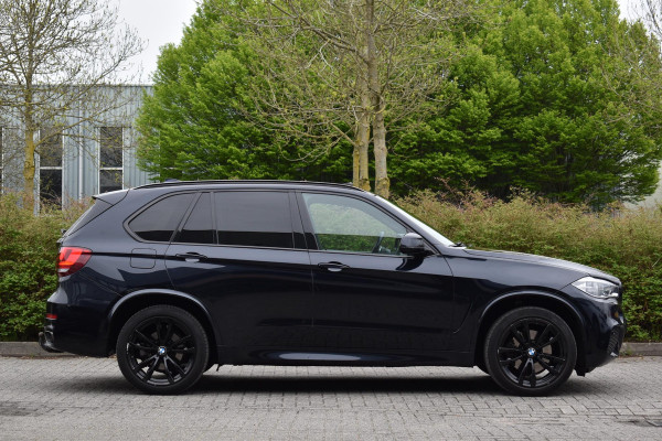 BMW X5 xDrive40e iPerformance M Pakket Pano HUD Lane ACC Leder Camera