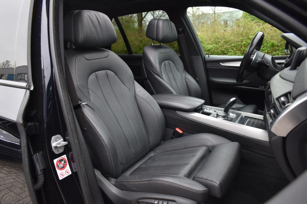 BMW X5 xDrive40e iPerformance M Pakket Pano HUD Lane ACC Leder Camera