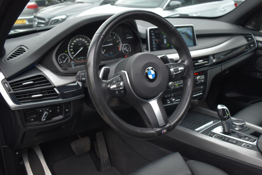 BMW X5 xDrive40e iPerformance M Pakket Pano HUD Lane ACC Leder Camera