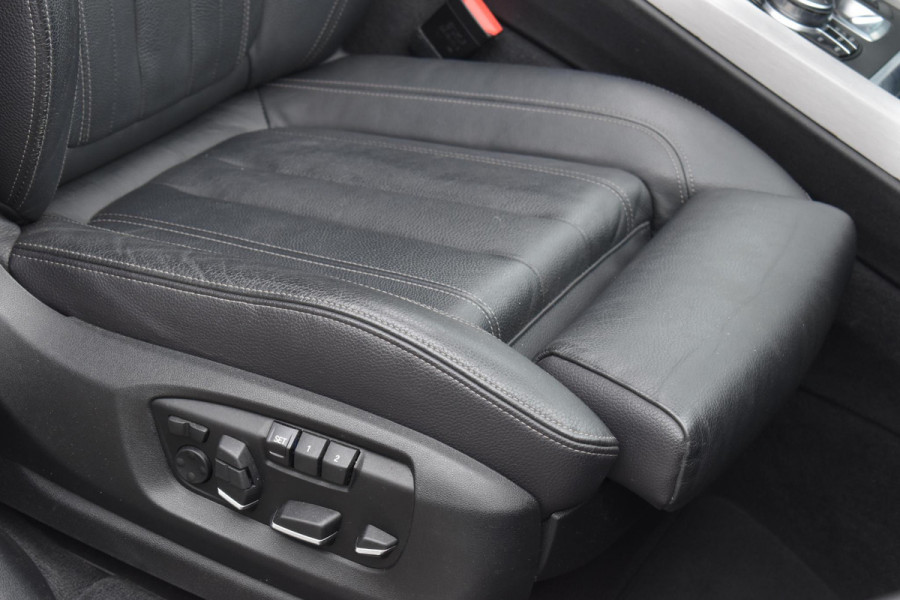 BMW X5 xDrive40e iPerformance M Pakket Pano HUD Lane ACC Leder Camera