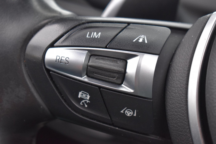 BMW X5 xDrive40e iPerformance M Pakket Pano HUD Lane ACC Leder Camera