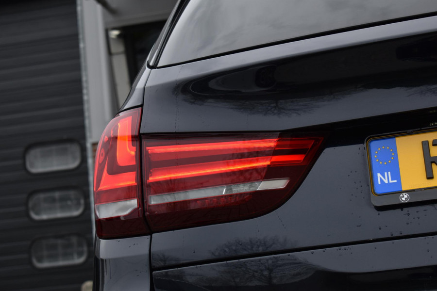 BMW X5 xDrive40e iPerformance M Pakket Pano HUD Lane ACC Leder Camera