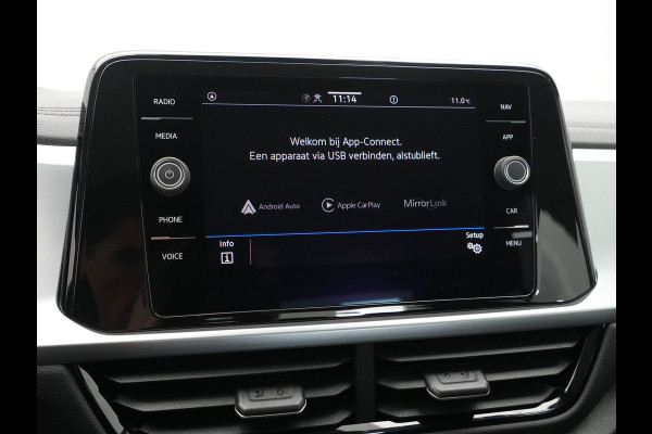 Volkswagen T-Roc 1.0 TSI 110pk Life Navi via App Parkassist Led Clima 283