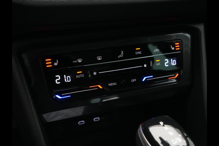 Volkswagen Tiguan 1.4 TSI 245pk eHybrid Elegance Navigatie Camera Matrix Led Stoelverwarming 230