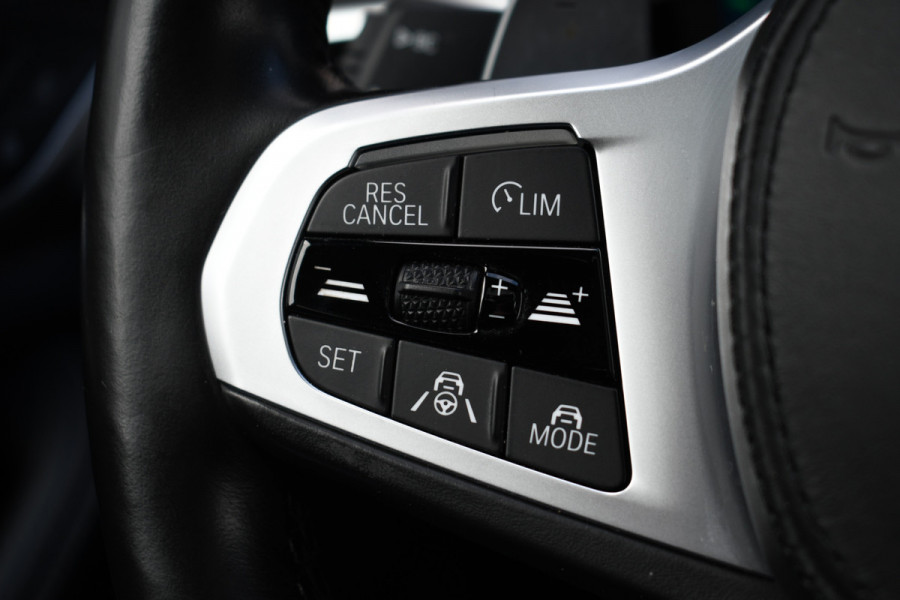 BMW 5 Serie Touring 530d 286pk M-Sport Pano Laser ACC HUD Comfort 4-wielbest