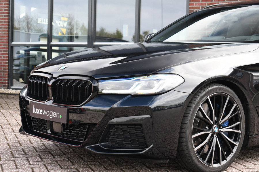 BMW 5 Serie Touring 530d 286pk M-Sport Pano Laser ACC HUD Comfort 4-wielbest