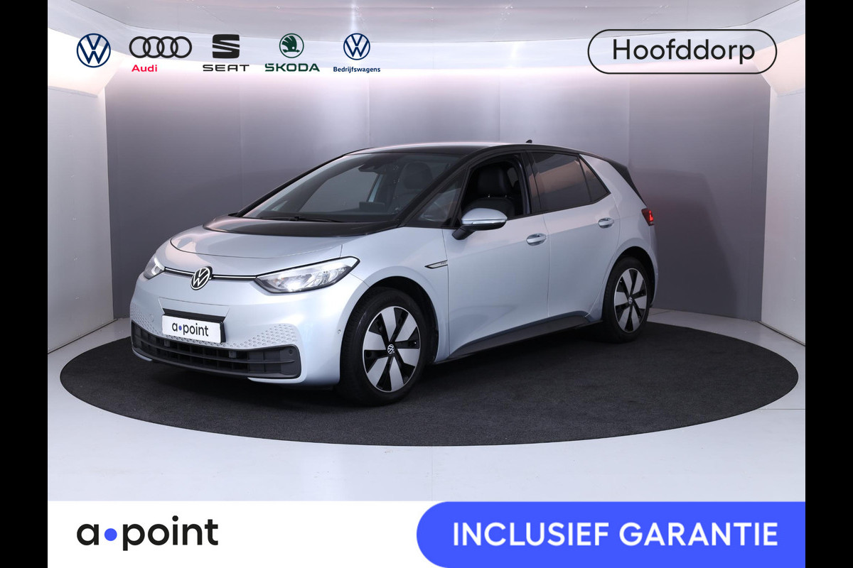 Volkswagen ID.3 Pro Edition 58 kWh 204 pk | Navigatie | Parkeersensoren (Park assist) | Achteruitrijcamera | Adaptieve cruise control | Stoelverwarming | Volkswagen ID.3 Pro Edition 58 kWh 204 pk | Navigatie | Parkeersensoren (Park assist) | Achteruitrijcamera | Adaptieve cruise control | Stoelverwarming |