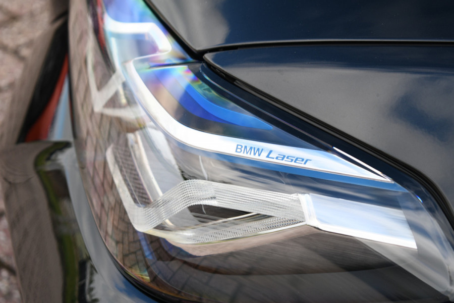 BMW 5 Serie Touring 530d 286pk M-Sport Pano Laser ACC HUD Comfort 4-wielbest