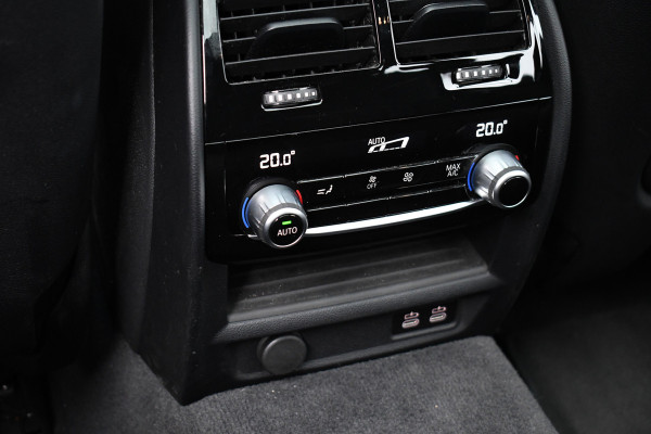 BMW 5 Serie Touring 530d 286pk M-Sport Pano Laser ACC HUD Comfort 4-wielbest