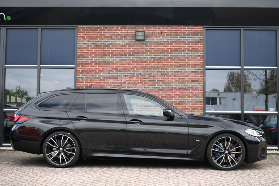 BMW 5 Serie Touring 530d 286pk M-Sport Pano Laser ACC HUD Comfort 4-wielbest