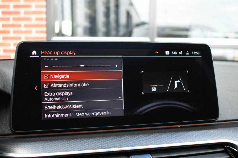 BMW 5 Serie Touring 530d 286pk M-Sport Pano Laser ACC HUD Comfort 4-wielbest