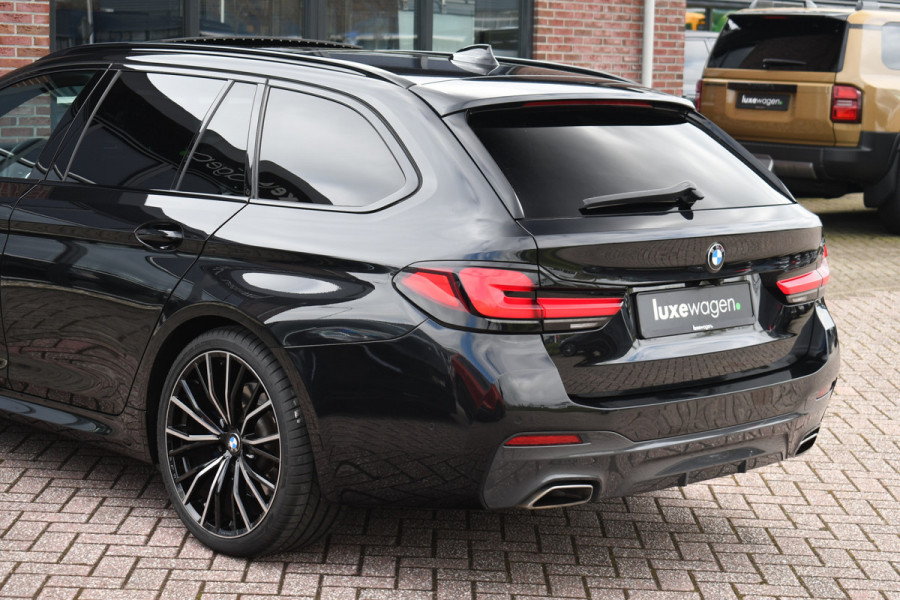 BMW 5 Serie Touring 530d 286pk M-Sport Pano Laser ACC HUD Comfort 4-wielbest