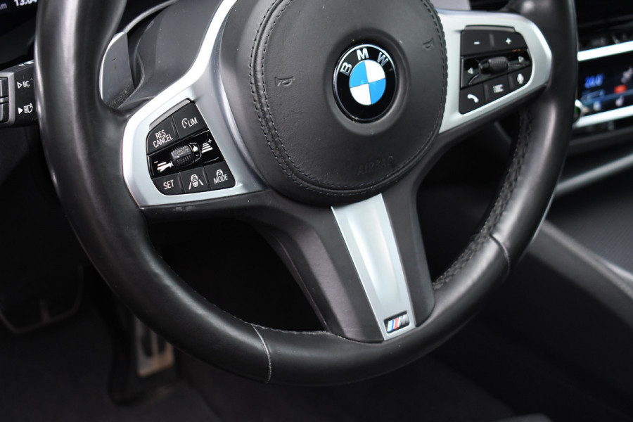 BMW 5 Serie Touring 530d 286pk M-Sport Pano Laser ACC HUD Comfort 4-wielbest