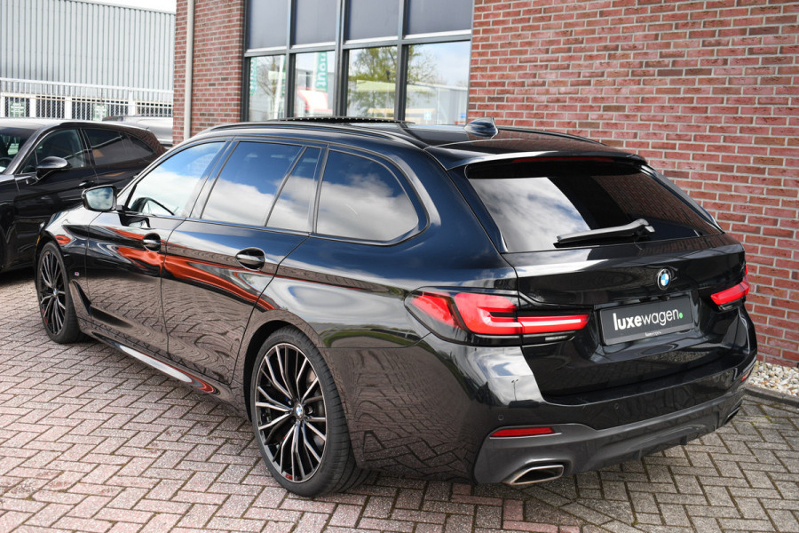 BMW 5 Serie Touring 530d 286pk M-Sport Pano Laser ACC HUD Comfort 4-wielbest