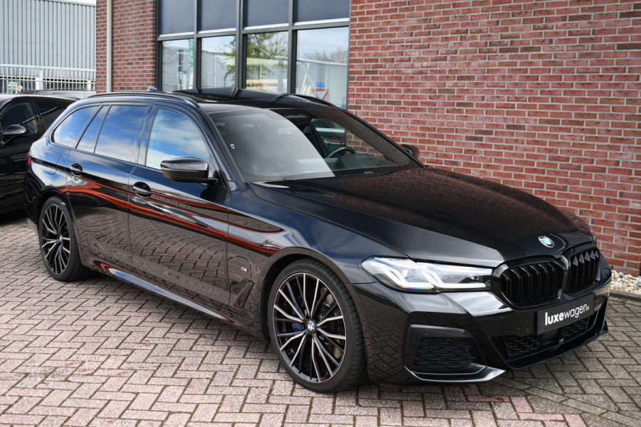 BMW 5 Serie Touring 530d 286pk M-Sport Pano Laser ACC HUD Comfort 4-wielbest