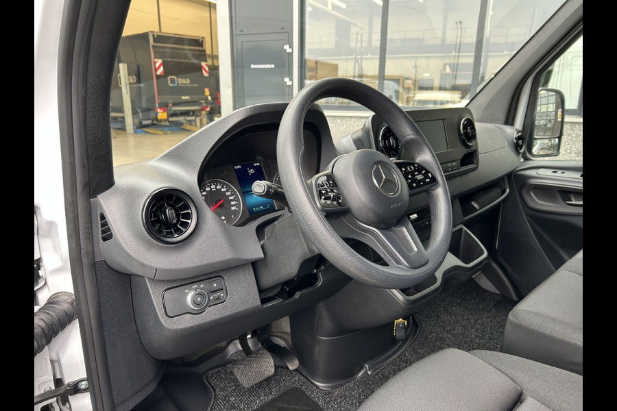 Mercedes-Benz Sprinter 317 CDI L2 H2 MBUX / Navigatie / Camera / Parkeersensoren / Cruise control / Airco / 270 Graden achterdeuren