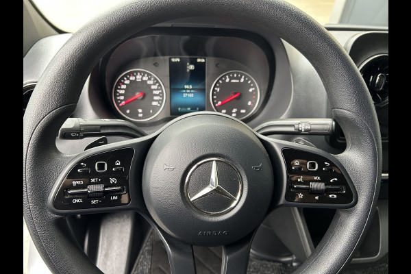 Mercedes-Benz Sprinter 317 CDI L2 H2 MBUX / Navigatie / Camera / Parkeersensoren / Cruise control / Airco / 270 Graden achterdeuren