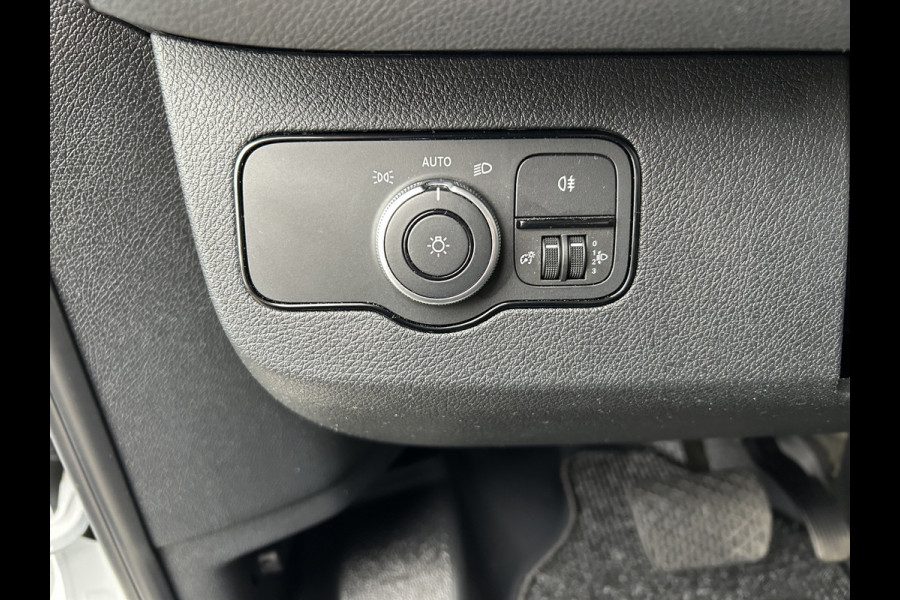 Mercedes-Benz Sprinter 317 CDI L2 H2 MBUX / Navigatie / Camera / Parkeersensoren / Cruise control / Airco / 270 Graden achterdeuren