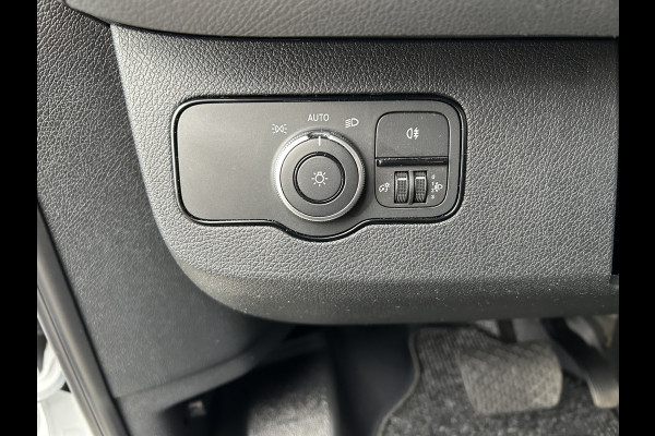 Mercedes-Benz Sprinter 317 CDI L2 H2 MBUX / Navigatie / Camera / Parkeersensoren / Cruise control / Airco / 270 Graden achterdeuren