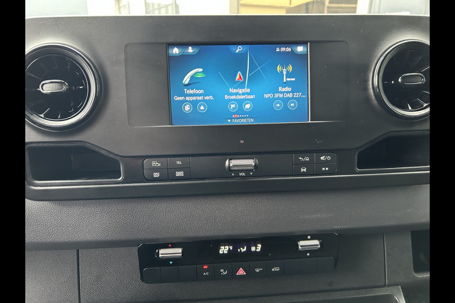Mercedes-Benz Sprinter 317 CDI L2 H2 MBUX / Navigatie / Camera / Parkeersensoren / Cruise control / Airco / 270 Graden achterdeuren
