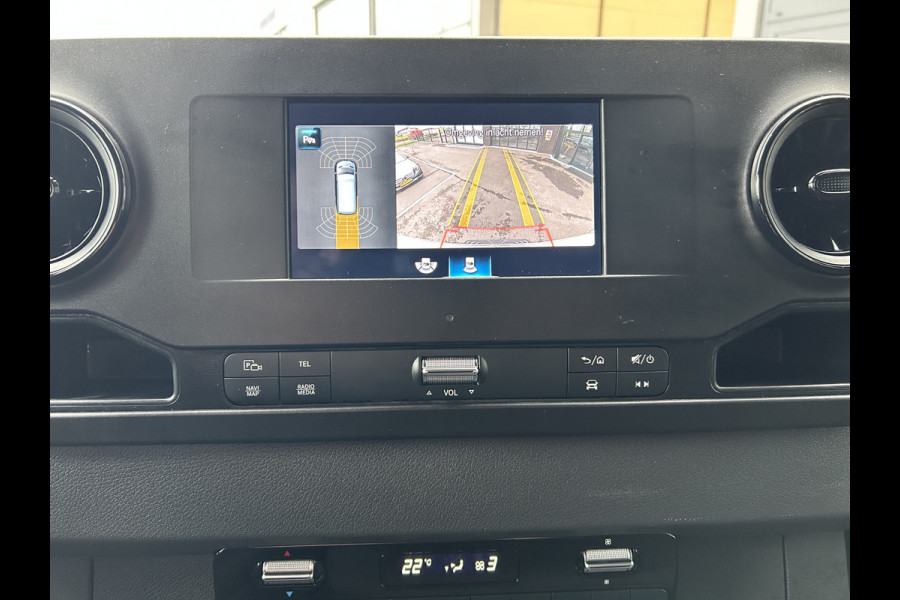 Mercedes-Benz Sprinter 317 CDI L2 H2 MBUX / Navigatie / Camera / Parkeersensoren / Cruise control / Airco / 270 Graden achterdeuren