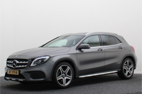 Mercedes-Benz GLA 180 Business Solution AMG Automaat