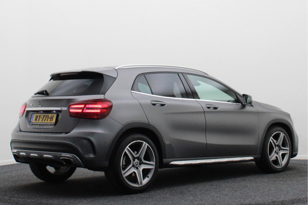 Mercedes-Benz GLA 180 Business Solution AMG Automaat