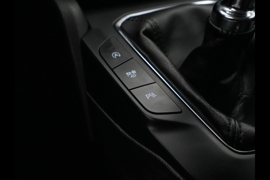 Ford FOCUS Wagon 1.0 EcoBoost Hybrid Connected Winterpakket Navigatie Clima Cruise 109