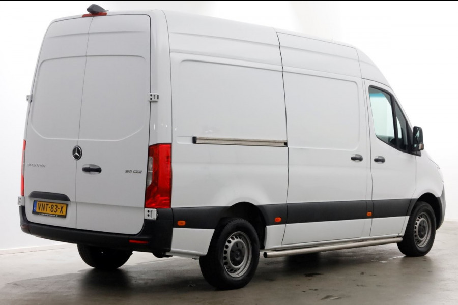 Mercedes-Benz Sprinter 311 CDI 115pk RWD L2H2 Servicewagen Airco/Camera/230V 02-2022