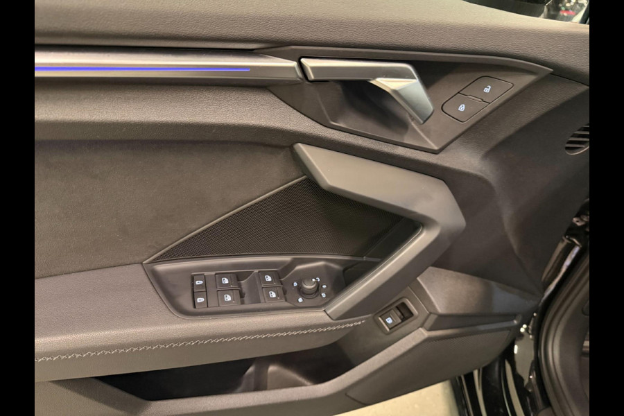 Audi A3 Sportback 45 TFSI e Competition BLACK-LINE RS-STOELEN PANO/SFEERVERL/V-COCKPIT/DAB/NAVI/LED///