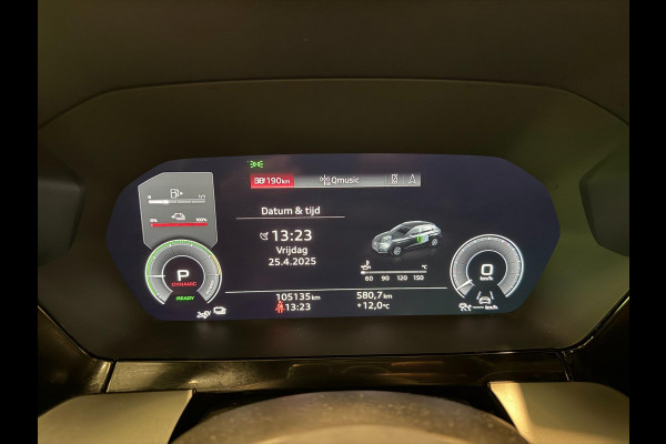 Audi A3 Sportback 45 TFSI e Competition BLACK-LINE RS-STOELEN PANO/SFEERVERL/V-COCKPIT/DAB/NAVI/LED///