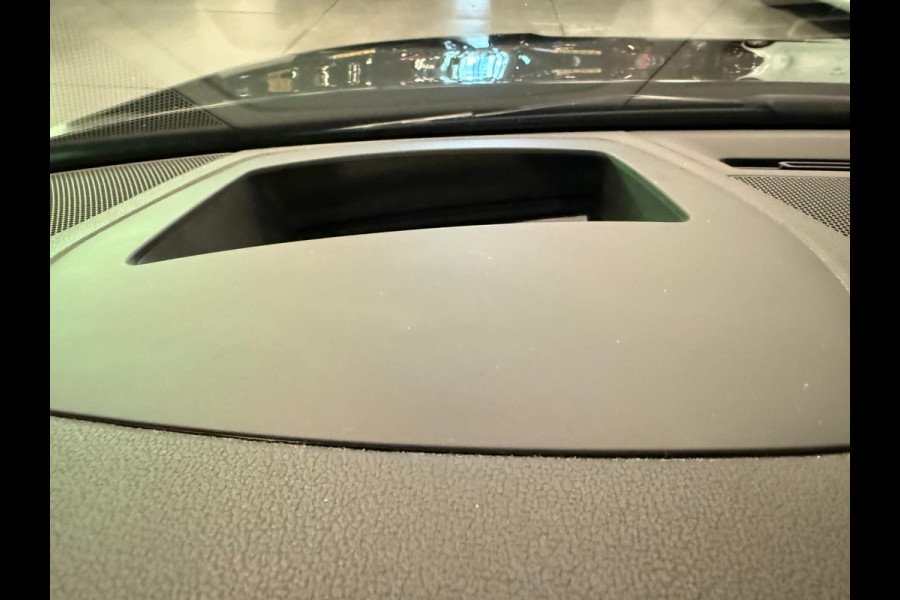 Audi A3 Sportback 45 TFSI e Competition BLACK-LINE RS-STOELEN PANO/SFEERVERL/V-COCKPIT/DAB/NAVI/LED///
