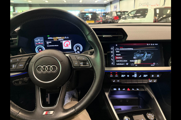 Audi A3 Sportback 45 TFSI e Competition BLACK-LINE RS-STOELEN PANO/SFEERVERL/V-COCKPIT/DAB/NAVI/LED///