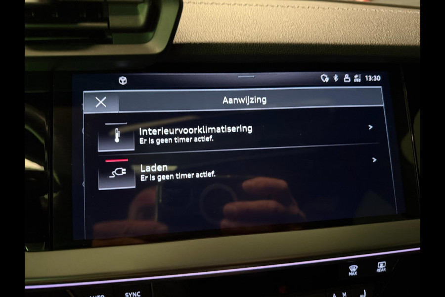 Audi A3 Sportback 45 TFSI e Competition BLACK-LINE RS-STOELEN PANO/SFEERVERL/V-COCKPIT/DAB/NAVI/LED///